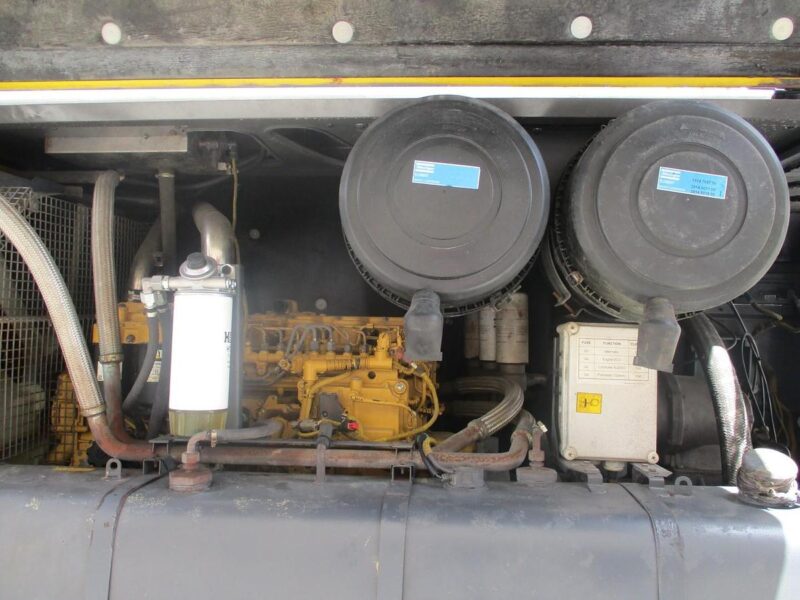 2017 ATLAS COPCO XAMS 850 CD7 Air Compressor Yellow 6 Cylinders