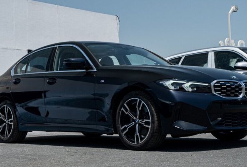 2024 BMW ALPINA B3 3.0L Twin-Turbocharged Inline-6 Petrol Engine Black Red Sedan GCC Specs