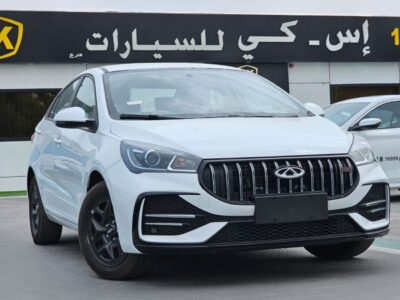 2027 Chery Arrizo 5 STD 1.5 Litres 4 Cylinders Petrol Engine White Beige Sedan GCC Specs Automatic