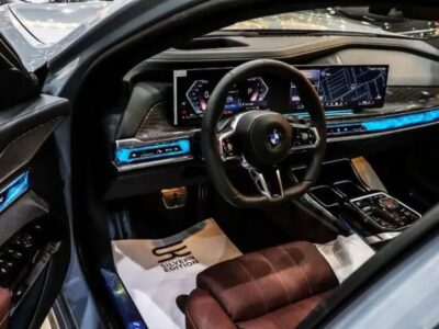 2024 BMW ALPINA XB7 4.4L Twin-Turbocharged V8 Petrol Engine Grey Brown SUV GCC Specs