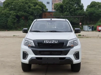 2026 Isuzu RE-MAX 2.8 Litres 4 Cylinders Diesel Engine White Grey Pickup Truck Manual