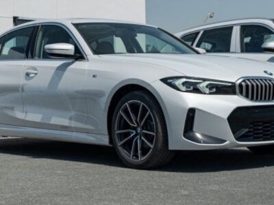2024 BMW ALPINA B3 3.0L Twin-Turbocharged Inline-6 Petrol Engine Light Grey Red Sedan GCC