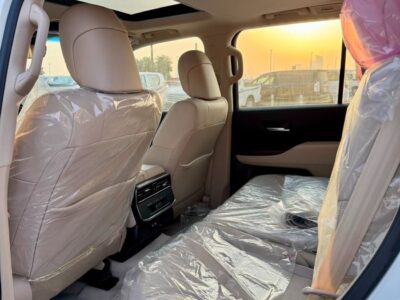 2026 Toyota Land Cruiser GXR 4.0 Litres 6 Cylinders Petrol Engine White Beige SUV GCC Specs