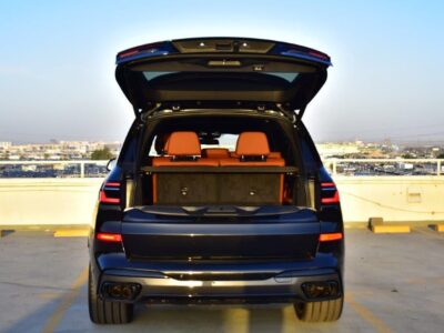 2024 BMW X7 M Sport 4.4 Litres Twin-Turbo V8 Petrol Engine Black Brown SUV GCC Specs