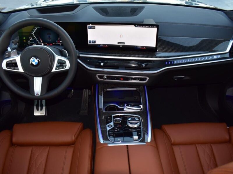 2024 BMW X7 M Sport 4.4 Litres Twin-Turbo V8 Petrol Engine Black Brown SUV GCC Specs