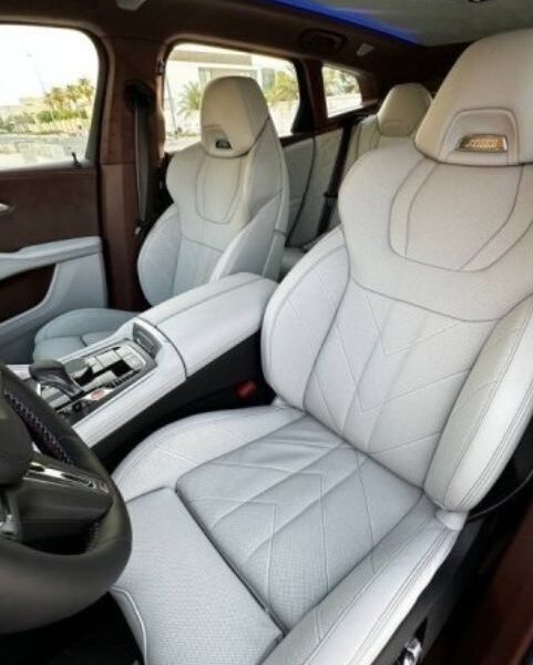 2024 BMW XM 4.4 Litres Twin-Turbo V8 Plug-in Hybrid Engine Blue Beige SUV GCC Specs