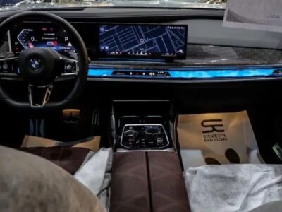 2024 BMW ALPINA XB7 4.4L Twin-Turbocharged V8 Petrol Engine Grey Brown SUV GCC Specs