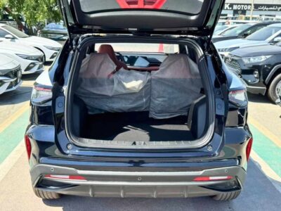 2026 Changan X5 Plus PIONEER 1.5 Litres V4 Petrol Engine Black Red SUV Chinese Specs Automatic