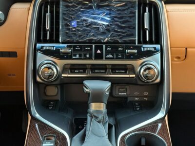 2026 Lexus LX600 SIGNATURE 3.5 Litres Twin-Turbo V6 Petrol Engine Black Tan SUV GCC Specs