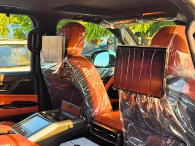 2026 Lexus LX700h VIP 3.5 Litres 6 Cylinders Hybrid Engine White Orange SUV GCC Specs Automatic