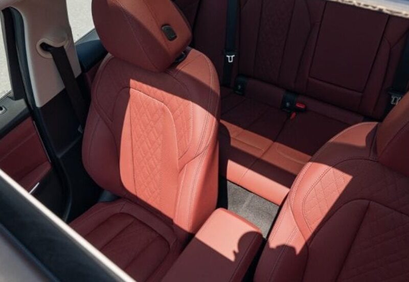 2024 BMW ALPINA B3 3.0L Twin-Turbocharged Inline-6 Petrol Engine Light Grey Red Sedan GCC