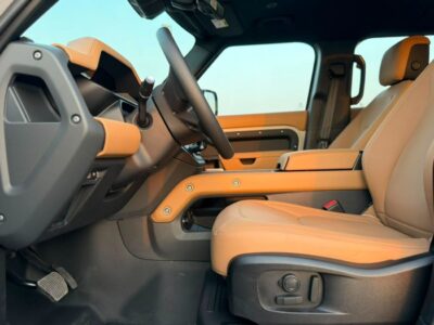 2026 Land Rover Defender 110 X-DYNAMIC HSE P400 3.0L 6 Cylinders petrol Engine White Tan