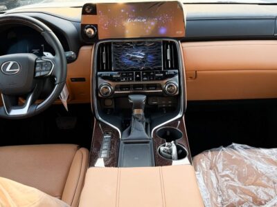 2026 Lexus LX600 SIGNATURE 3.5 Litres Twin-Turbo V6 Petrol Engine Black Tan SUV GCC Specs