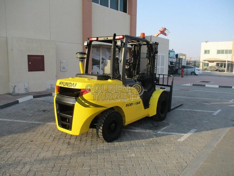 2014 Hyundai 50D-9SA Diesel Forklift 4 Cylinder; Hyundai Diesel Engine Yellow