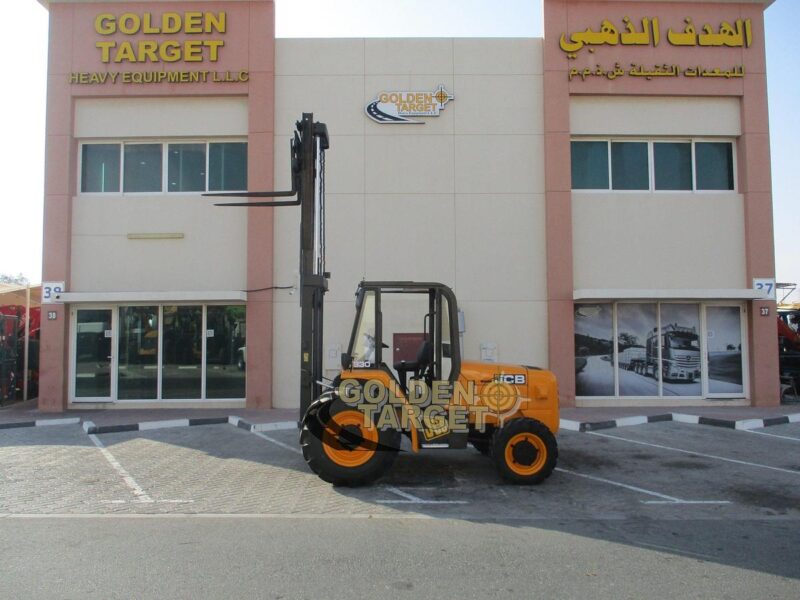 2009 JCB 930 4x4 Rough Terrain Forklift 4 Cylinder; JCB Diesel Engine Orange