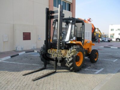 2009 JCB 930 4x4 Rough Terrain Forklift 4 Cylinder; JCB Diesel Engine Orange
