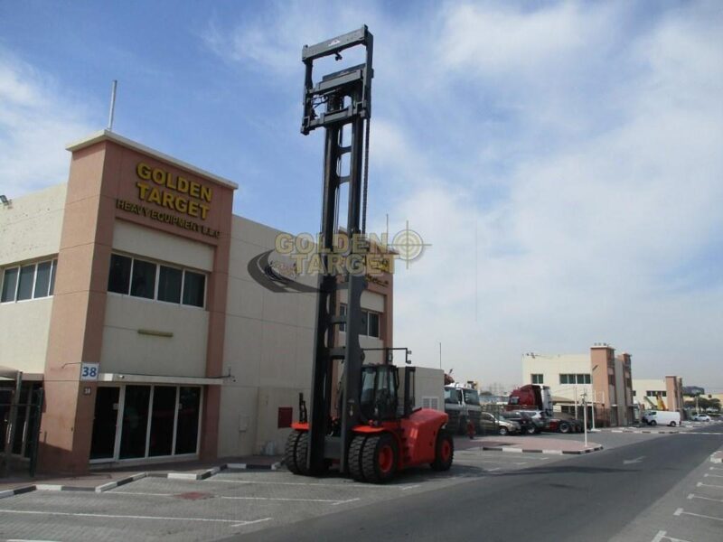 2011 Linde H220 Container Handler Forklift Cummins 6-Cylinder Diesel Engine Red
