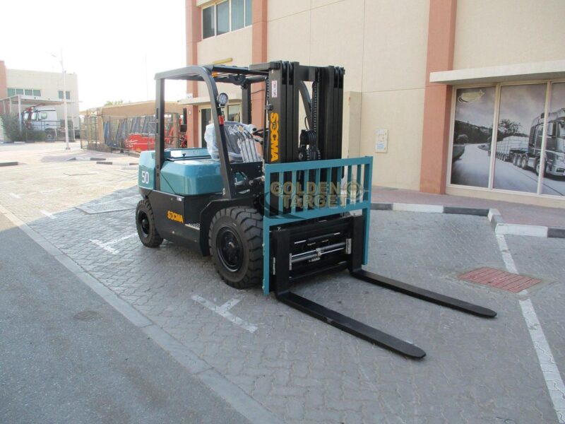 2024 SOCMA HNF-50TC Forklift Green 6-Cylinder Diesel Engine