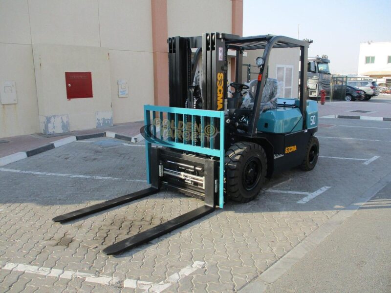 2024 SOCMA HNF-50TC Forklift Green 6-Cylinder Diesel Engine