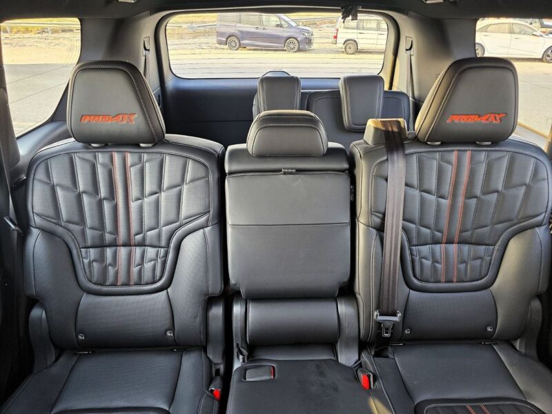 2026 Nissan Patrol PRO 4X 3.5 Litres 6 Cylinders Petrol Engine White Black SUV GCC Specs