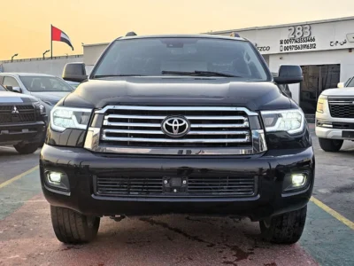 2020 Toyota Sequoia SR5 5.7 Litres 8 Cylinders Petrol Engine Black Grey SUV American Specs