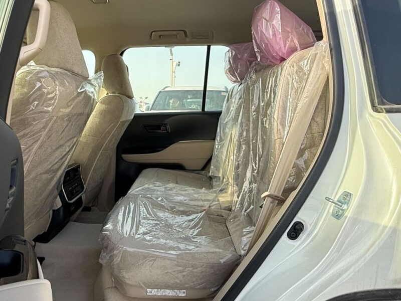 2026 Toyota Land Cruiser GXR 4.0 Litres 6 Cylinders Petrol Engine White Beige SUV GCC Specs