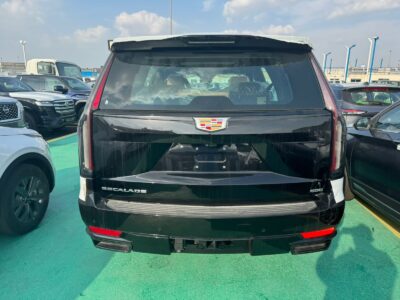 2023 Cadillac Escalade 6.2 Litres V8 Petrol Engine Black Tan Luxury SUV GCC Specs Automatic