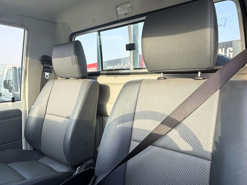 2025 Toyota Land Cruiser SC 4.2 Litres 6 Cylinders Diesel Engine White Grey Pickup Truck MT