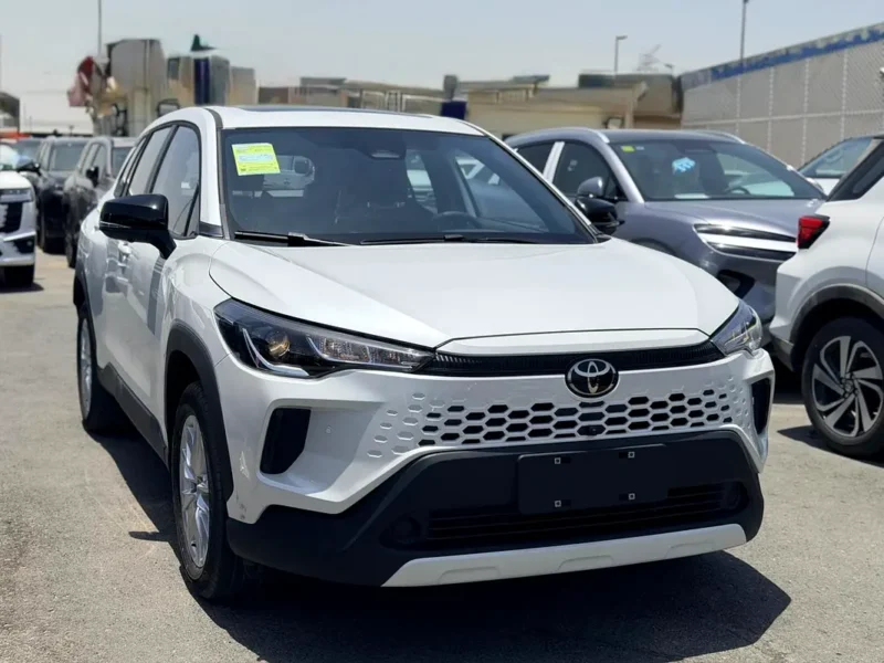 2026 Toyota Corolla Cross GLI Hybrid 4 Cylinders Engine White Black SUV Chinese Specs
