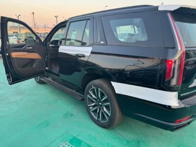 2023 Cadillac Escalade 6.2 Litres V8 Petrol Engine Black Tan Luxury SUV GCC Specs Automatic