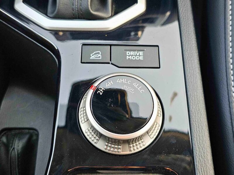 2026 Mitsubishi L200 SPORTERO 2.4L DIESEL V4 Engine Black Pickup Truck Automatic GCC Specs
