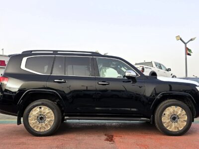 2026 Toyota Land Cruiser VX 3.5 Litres Twin-Turbo V6 Petrol Engine Black SUV Automatic