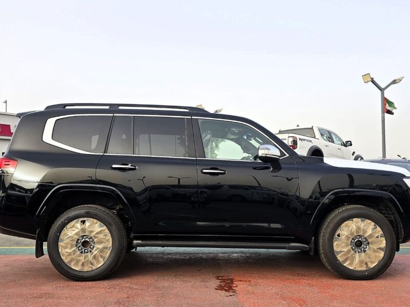 2026 Toyota Land Cruiser VX 3.5 Litres Twin-Turbo V6 Petrol Engine Black SUV Automatic