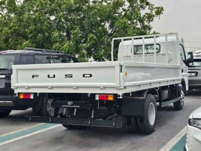 2026 Mitsubishi Fuso Canter CARGO 4.2L 6 Cylinders DIESEL Engine White Black Truck GCC Specs