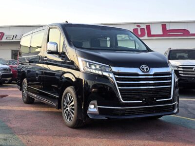 2025 Toyota Granvia Premium 2.8 Litres 4 Cylinders Diesel Engine A/T Black Grey Van RWD