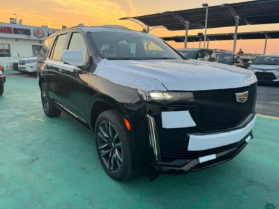 2023 Cadillac Escalade 6.2 Litres V8 Petrol Engine Black Tan Luxury SUV GCC Specs Automatic