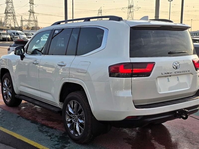 2026 Toyota Land Cruiser VX 3.5 Litres Twin-Turbo V6 Petrol Engine White Black SUV Automatic
