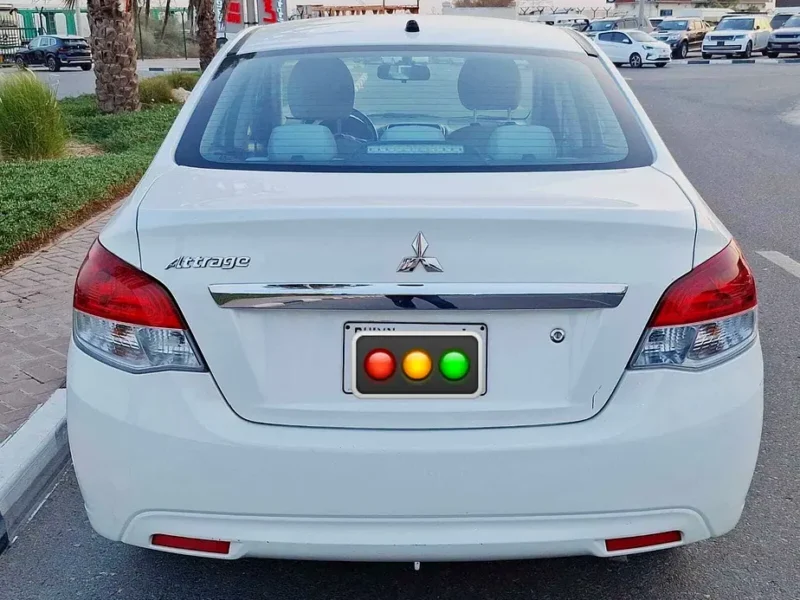 2019 Mitsubishi Attrage GLX 1.2 Litres 3-Cylinder Petrol Engine White Grey Sedan GCC Specs