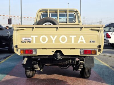 2012 Toyota Land Cruiser PickUp S.C LX 4.0L 6 Cylinders Petrol Engine M/T Beige GCC Specs