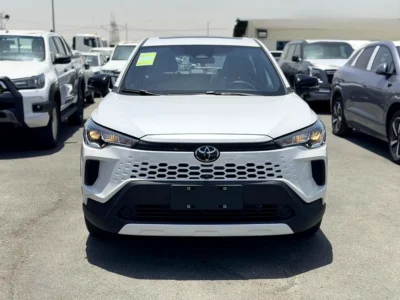 2026 Toyota Corolla Cross GLI Hybrid 4 Cylinders Engine White Black SUV Chinese Specs