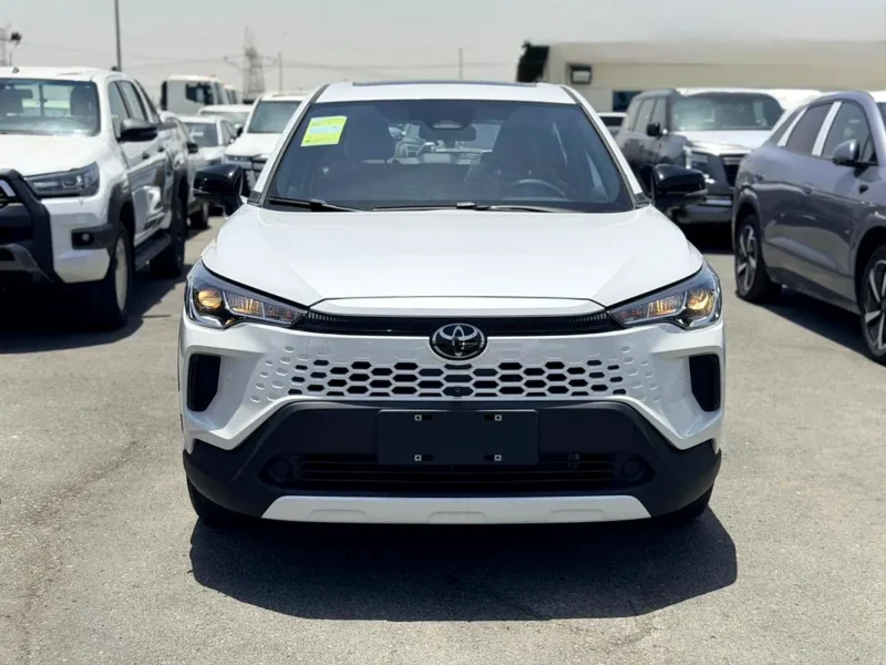 2026 Toyota Corolla Cross GLI Hybrid 4 Cylinders Engine White Black SUV Chinese Specs