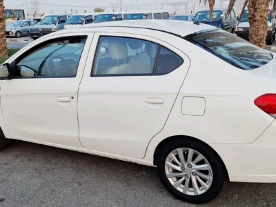 2019 Mitsubishi Attrage GLX 1.2 Litres 3-Cylinder Petrol Engine White Grey Sedan GCC Specs