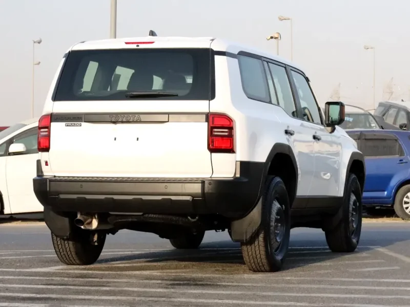 2025 Toyota Prado Off Road 4 Cylinders Petrol Engine White Black SUV GCC Specs Automatic
