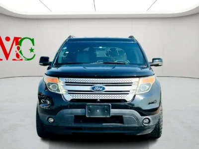 2012 Ford Explorer XLT 3.5 Litres 6 Cylinders Petrol Engine Black Beige SUV Japanese Spec Clean Car