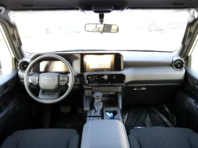 2025 Toyota Prado Off Road 4 Cylinders Petrol Engine White Black SUV GCC Specs Automatic