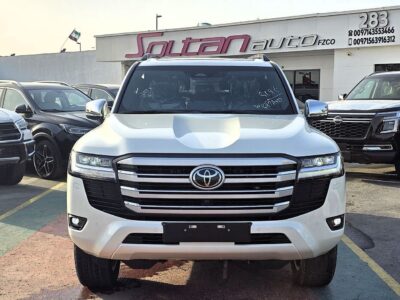 2026 Toyota Land Cruiser VX 3.5 Litres Twin-Turbo V6 Petrol Engine White Black SUV Automatic