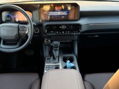 2025 Toyota Prado VXR 2.4 Litres 4 Cylinders Petrol Engine Black Brown SUV GCC Specs