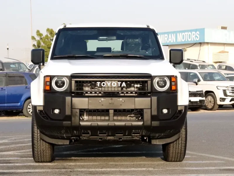 2025 Toyota Prado Off Road 4 Cylinders Petrol Engine White Black SUV GCC Specs Automatic