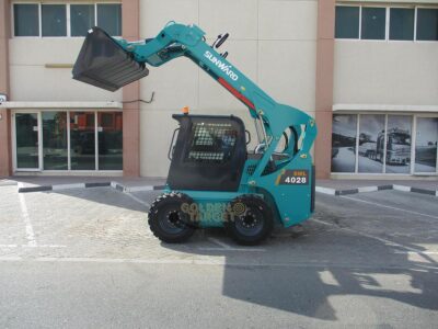 2025 SUNWARD SWL4028 Skid Steer Loader 4 Cylinders Engine Blue