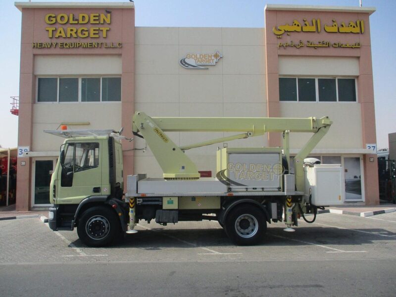 IVECO EuroCargo 180E28 4x2 PALFINGER P180 Manlift 2012 6 Cylinder Yellow